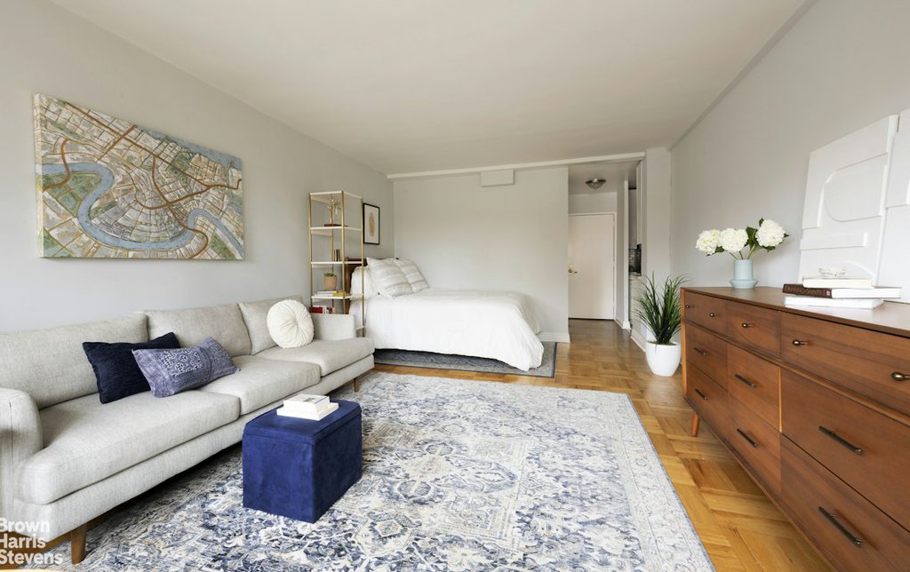 233 East 69th Street, Unit 17M photo 6