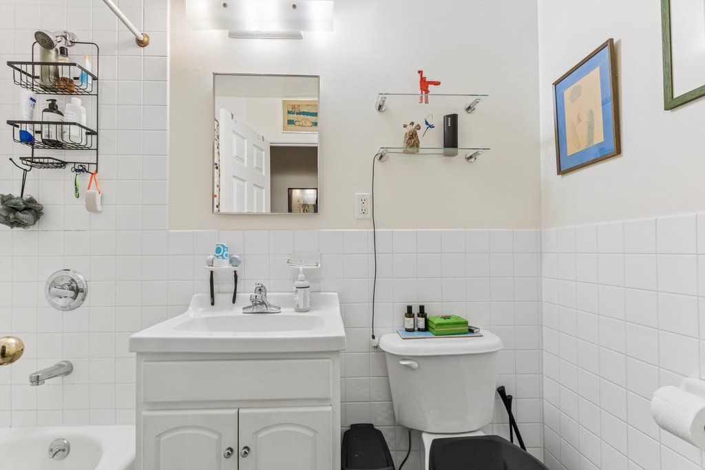 138 West 136th Street, Unit 3 photo 4