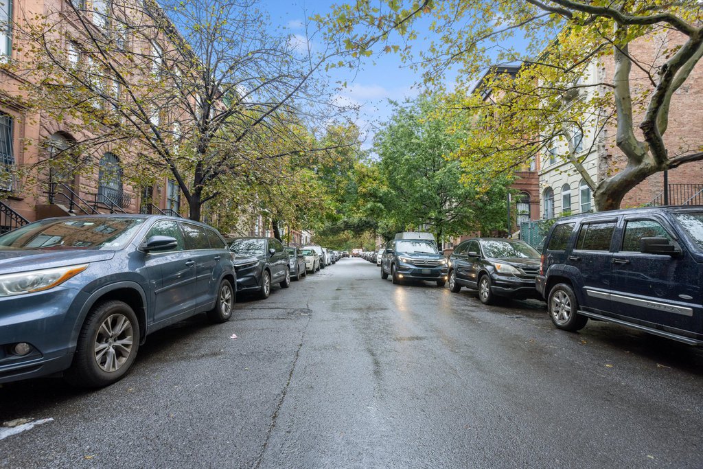 138 West 136th Street, Unit 3 photo 8