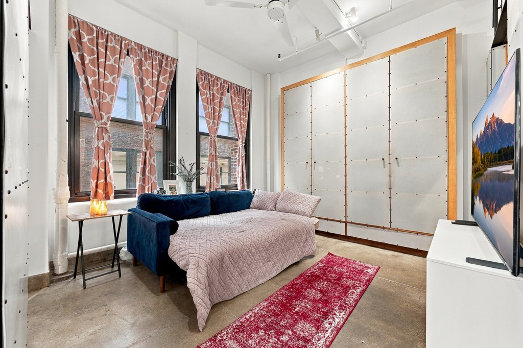 249 West 29th Street, Unit 7N photo 12