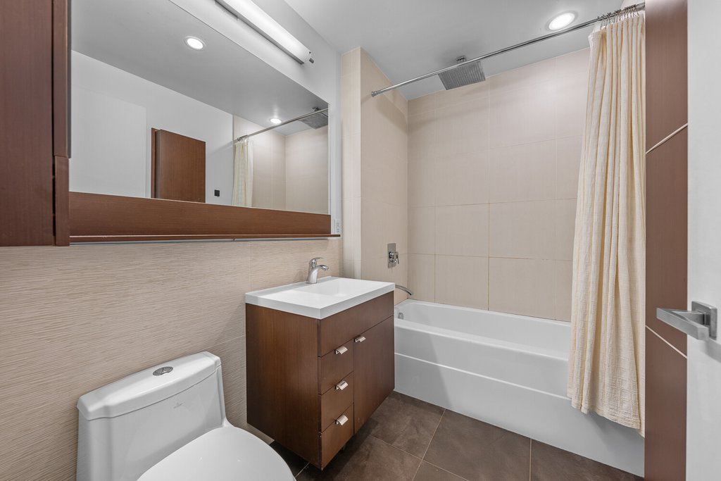 148 East 24th Street, Unit 8D photo 8