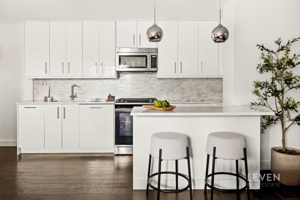 385 Grand Street, Unit 601L photo 3