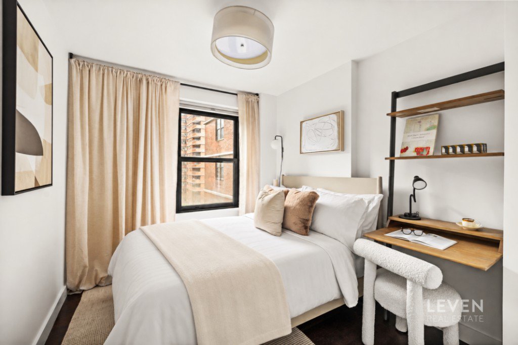 385 Grand Street, Unit 601L photo 10