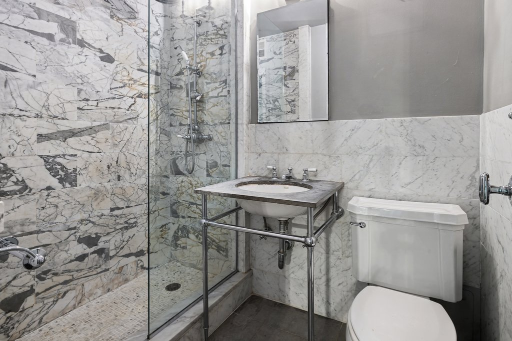 392 Central Park West, Unit 2N photo 9