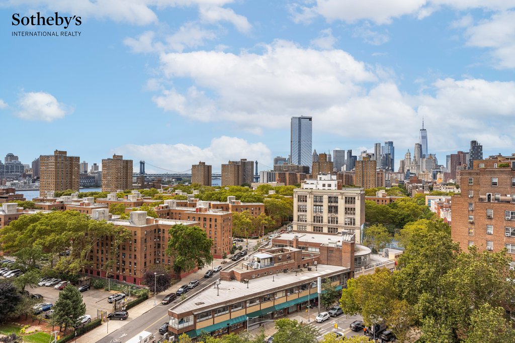 570 Grand Street, Unit H1306 photo 8