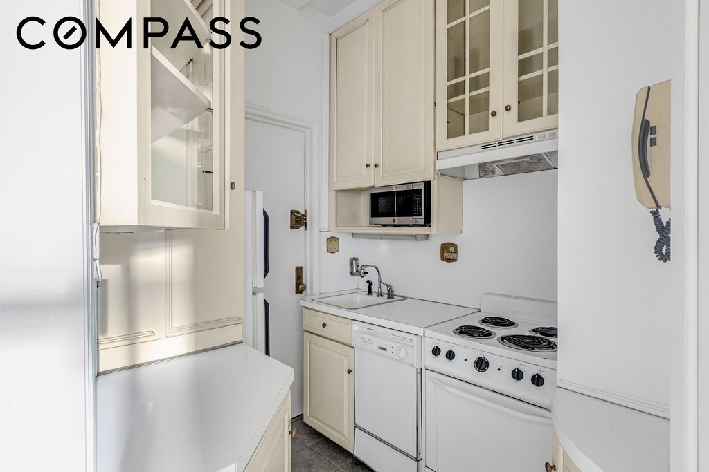 1040 Park Avenue, Unit 4G1 photo 6
