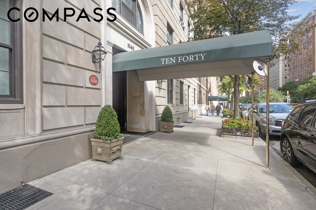 1040 Park Avenue, Unit 4G1 photo 11