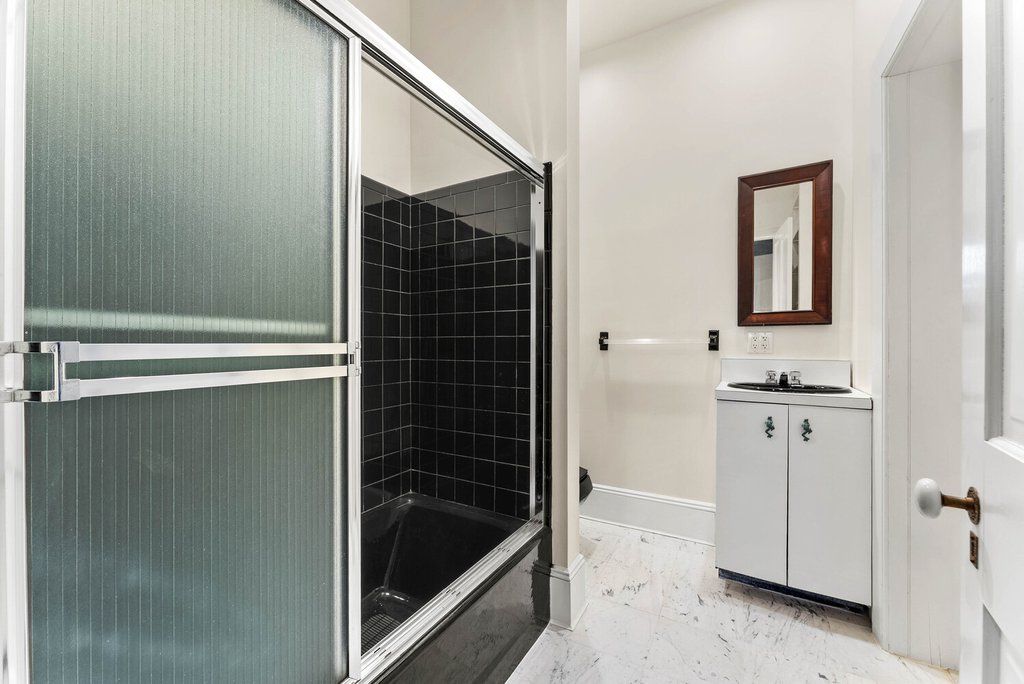 842 Carroll Street, Unit 1 photo 27
