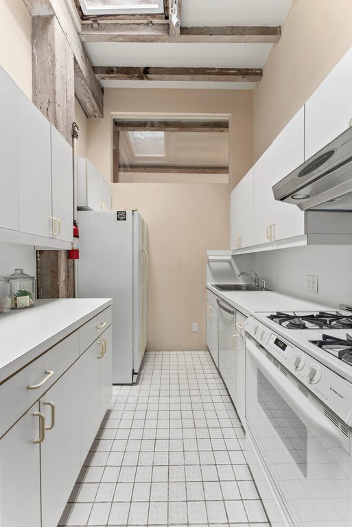842 Carroll Street, Unit 1 photo 37