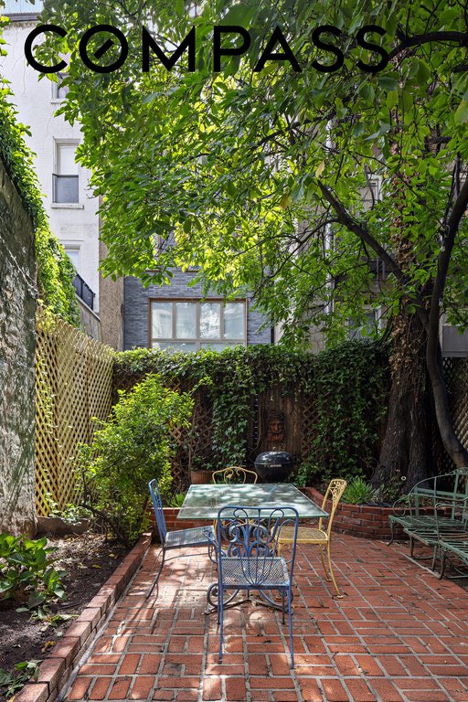 46 Carmine Street, Unit 4 photo 15
