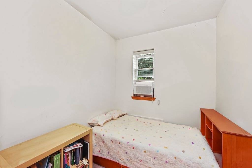 2136 East 28th Street – For Sale photo 11