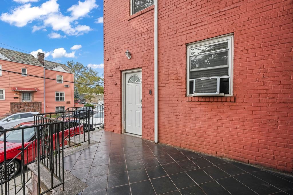 2136 East 28th Street – For Sale photo 20