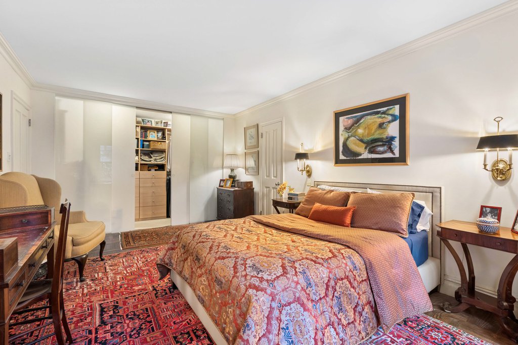 50 Sutton Place South, Unit 3C photo 7
