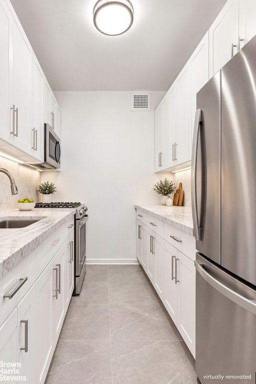 165 West End Avenue, Unit 12L photo 6