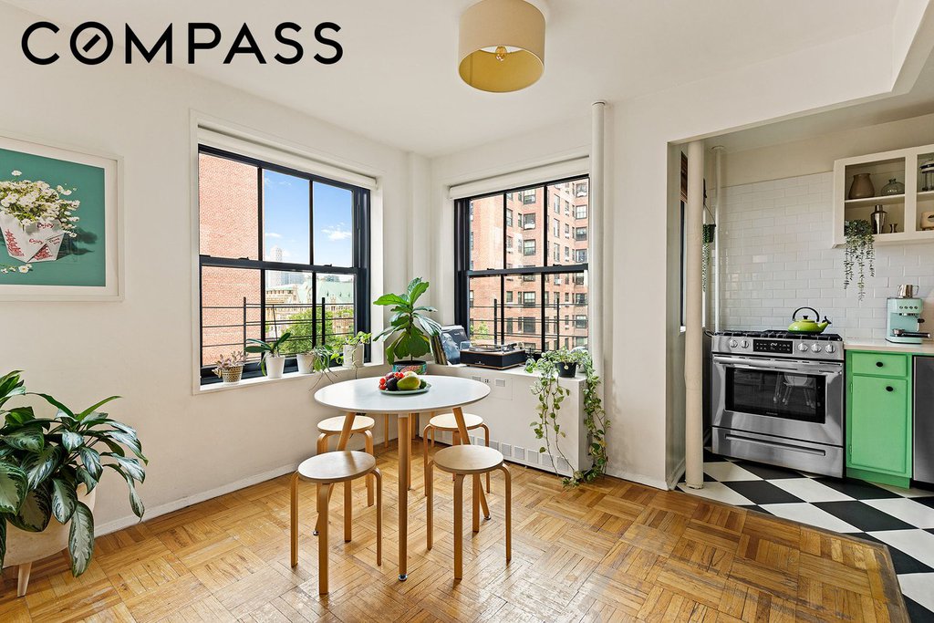 365 Clinton Avenue, Unit 10E photo 2