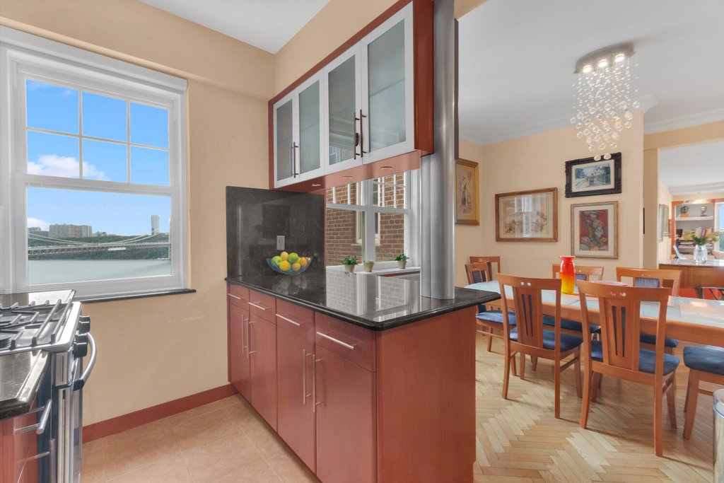 180 Cabrini Boulevard, Unit 99 photo 4
