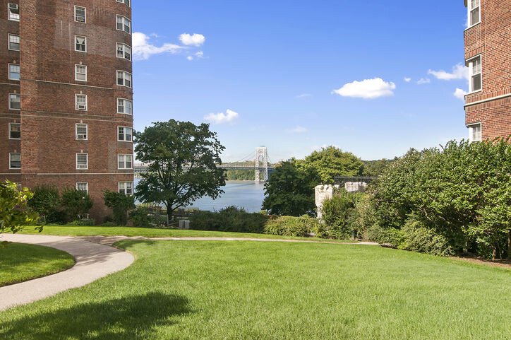 180 Cabrini Boulevard, Unit 99 photo 16