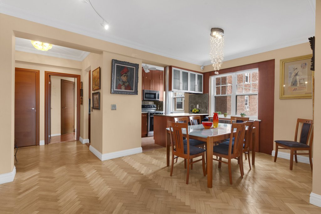 180 Cabrini Boulevard, Unit 99 photo 3