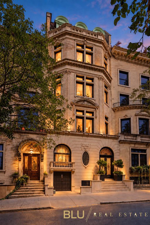 313 West 74th Street – For Sale photo 2