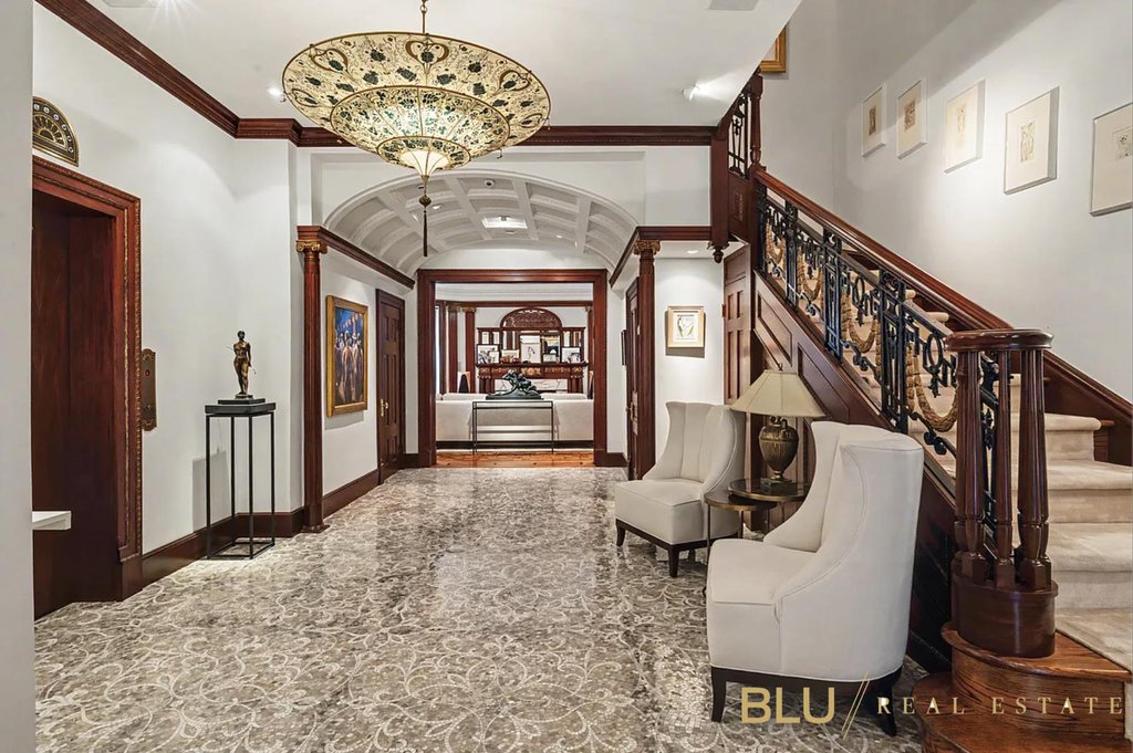 313 West 74th Street – For Sale photo 4