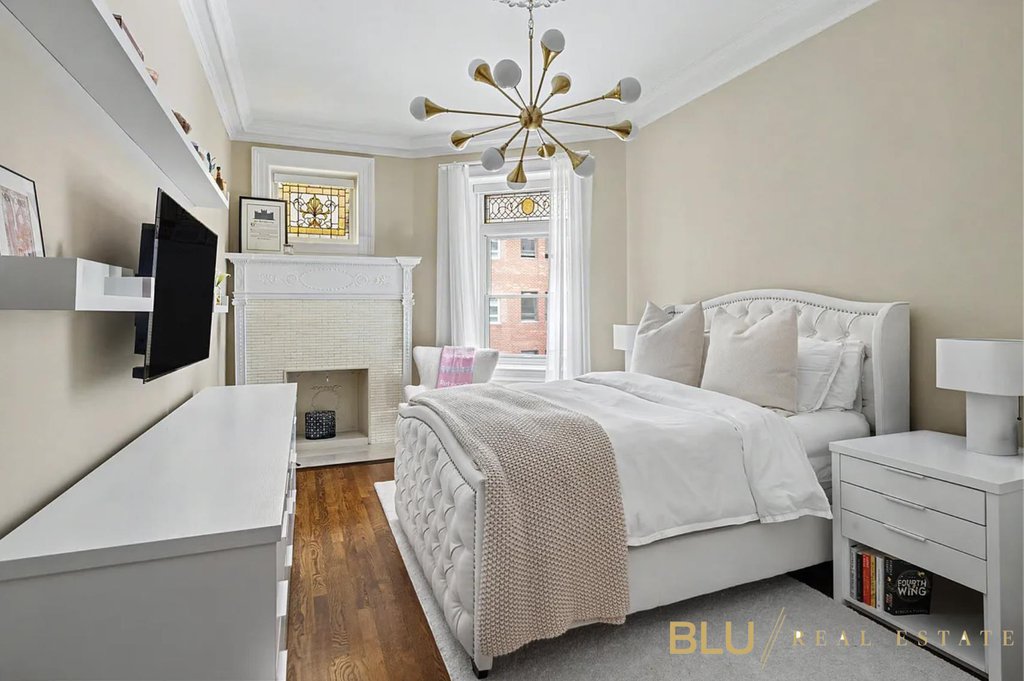 313 West 74th Street – For Sale photo 18