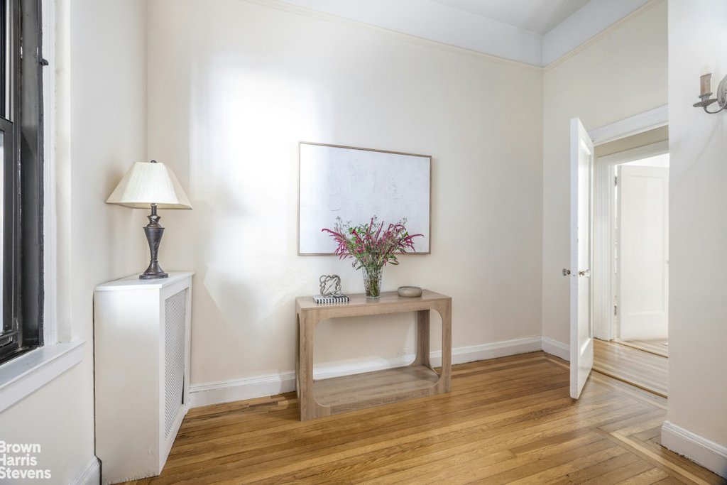 1349 Lexington Avenue, Unit 1F photo 8