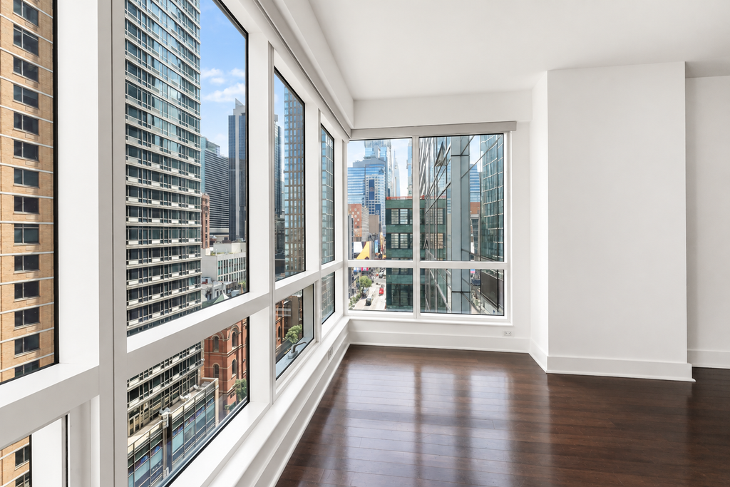 350 West 42nd Street, Unit 14D photo 5