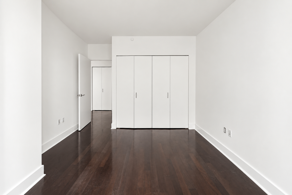 350 West 42nd Street, Unit 14D photo 8