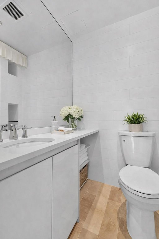 641 Fifth Avenue, Unit 26F photo 6