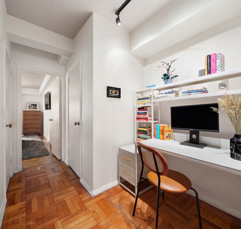35 Park Avenue, Unit 4A photo 6