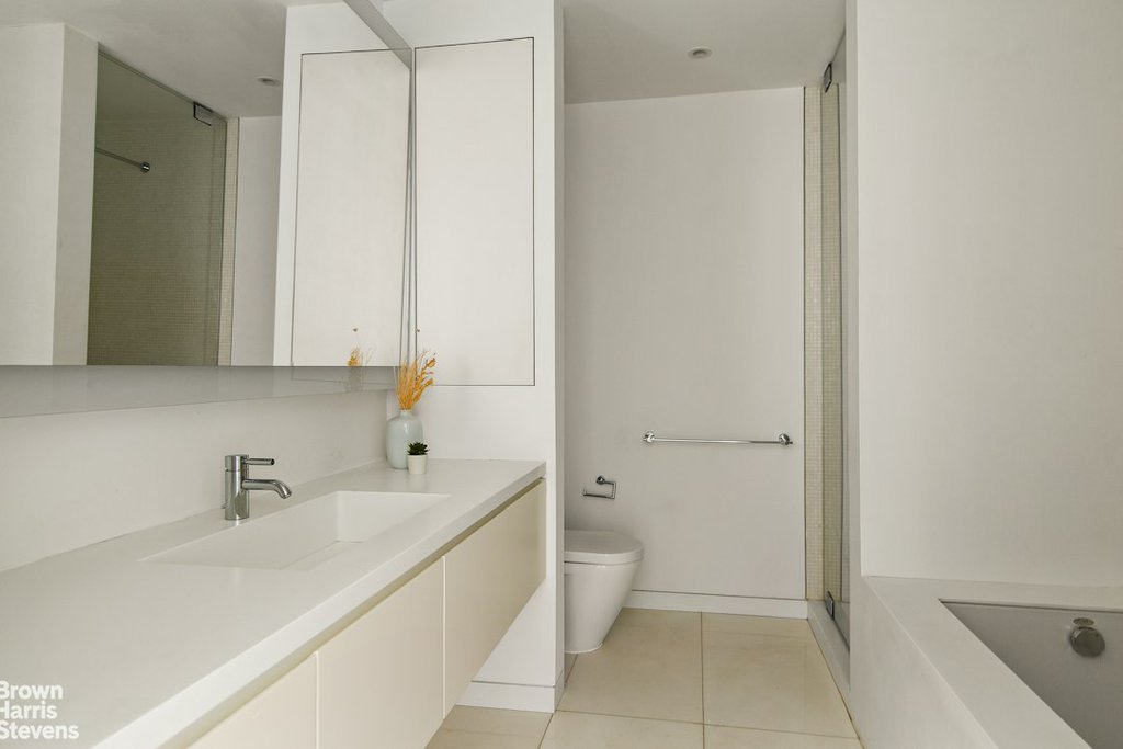 1 Grand Army Plaza, Unit 5M photo 6