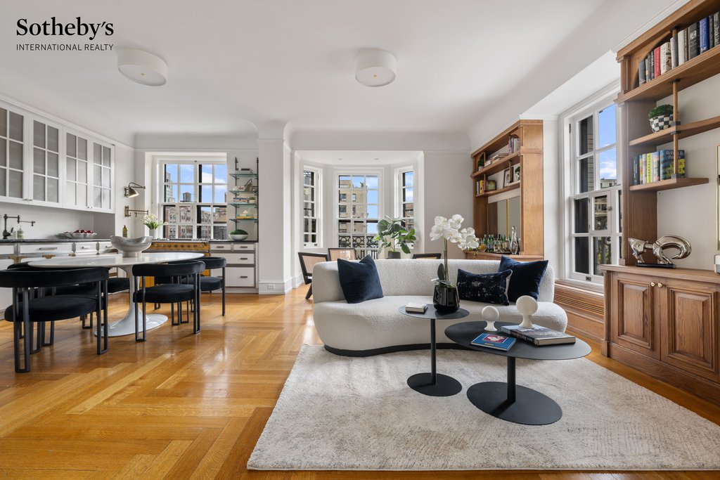 2109 Broadway, Unit 10144 photo 2
