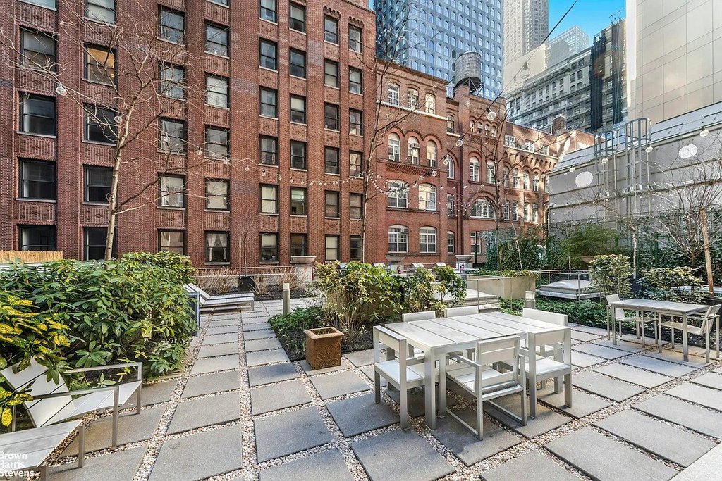 99 John Street, Unit 1221 photo 14