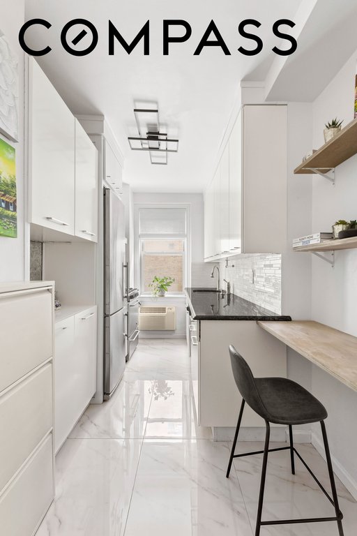 400 East 59th Street, Unit 2A photo 4