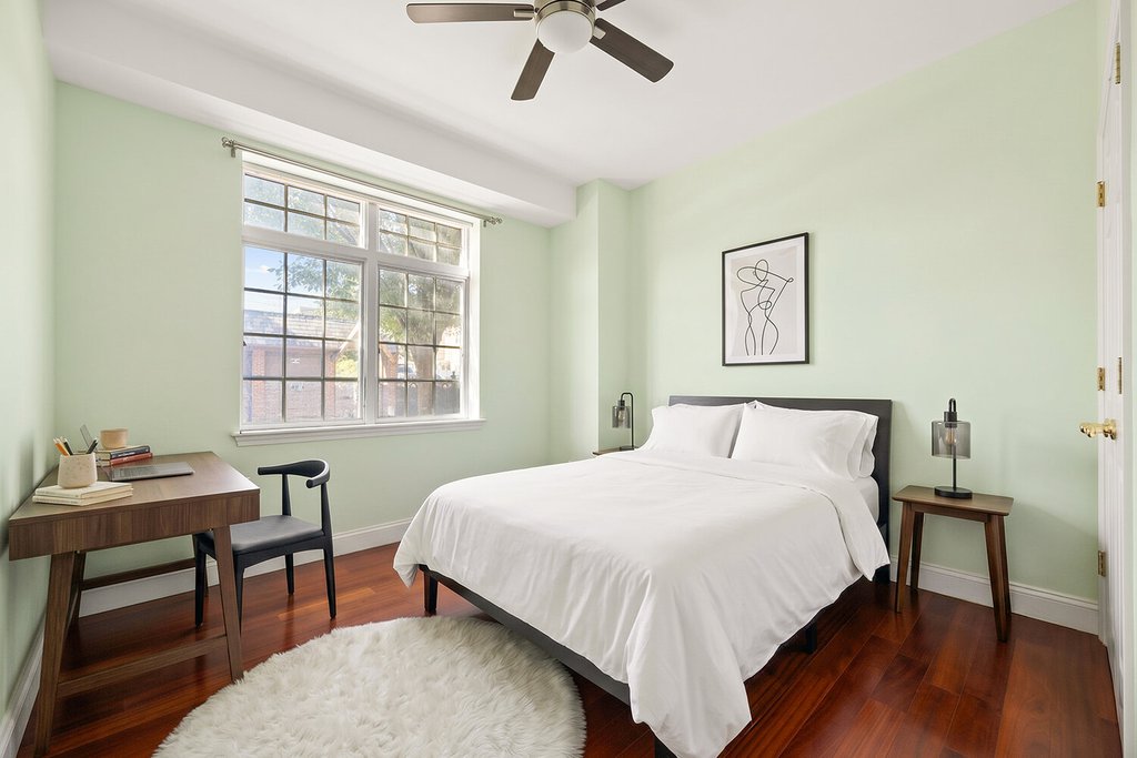 219 68th Street, Unit 1A photo 5