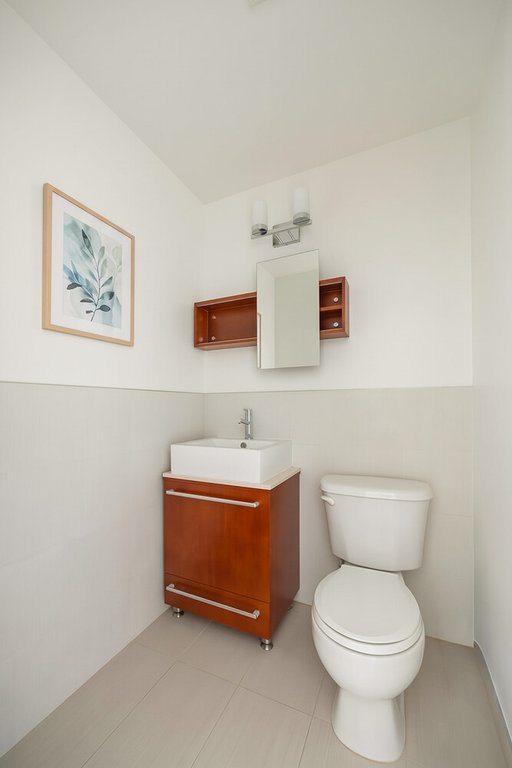 219 68th Street, Unit 1A photo 10