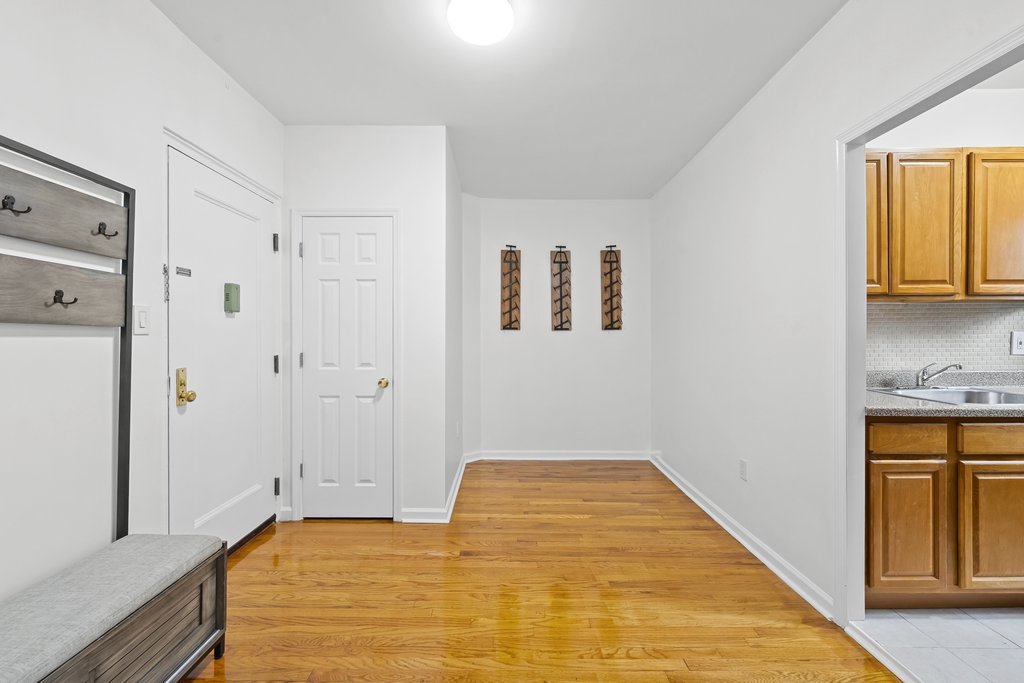 35-35 75th Street, Unit 401 photo 2