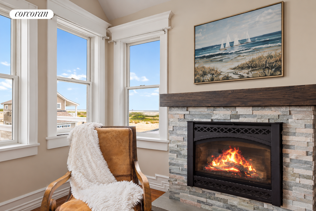10 Chester Walk – For Sale photo 2