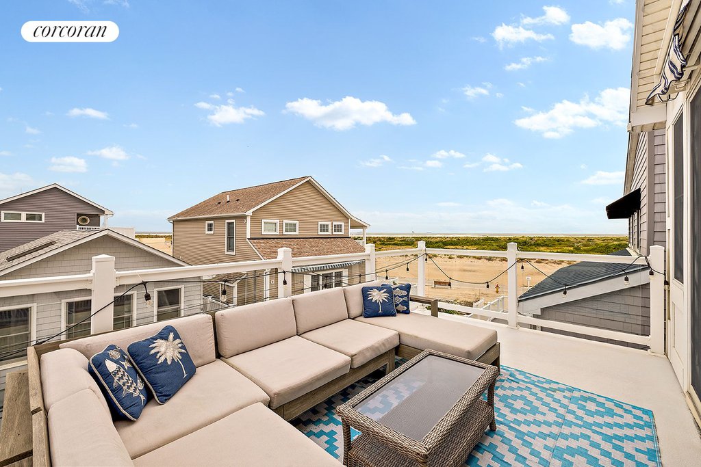 10 Chester Walk – For Sale photo 5