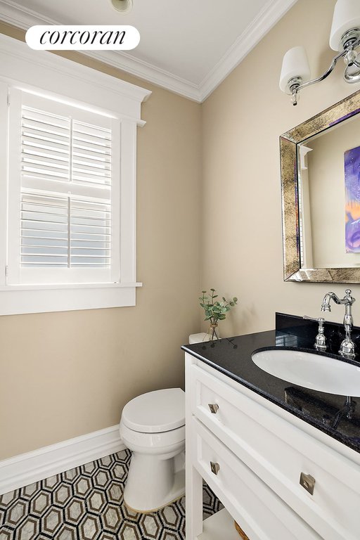 10 Chester Walk – For Sale photo 6