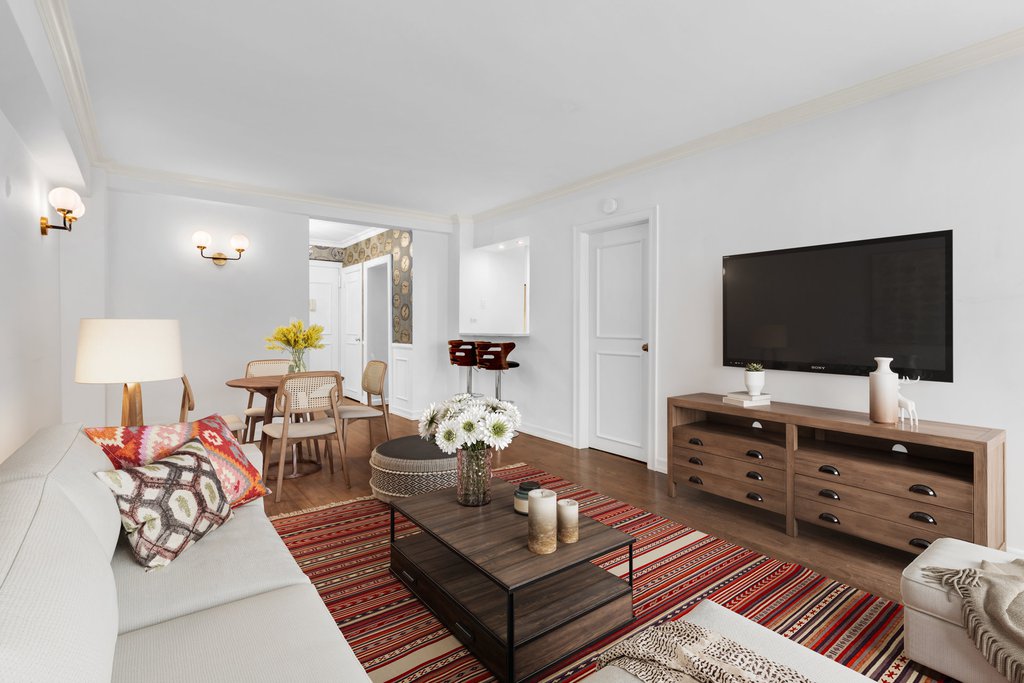 415 East 52nd Street, Unit 8MC photo 2