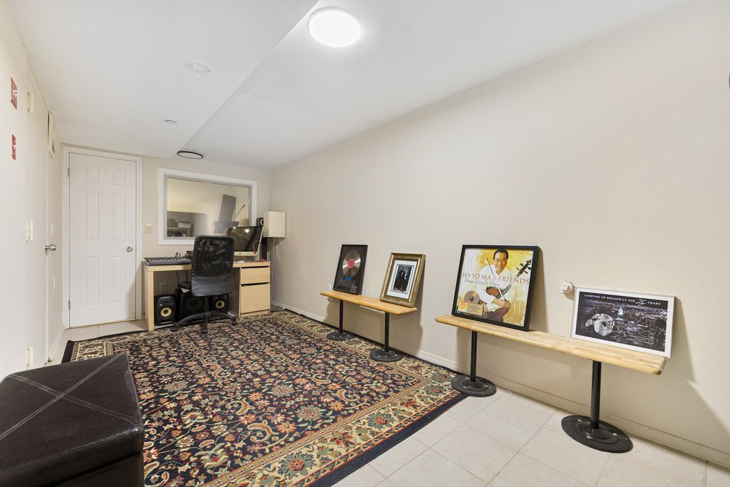 10 East 129th Street – For Sale photo 18