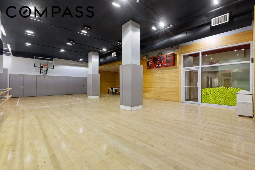 200 East 79th Street, Unit 3A photo 18