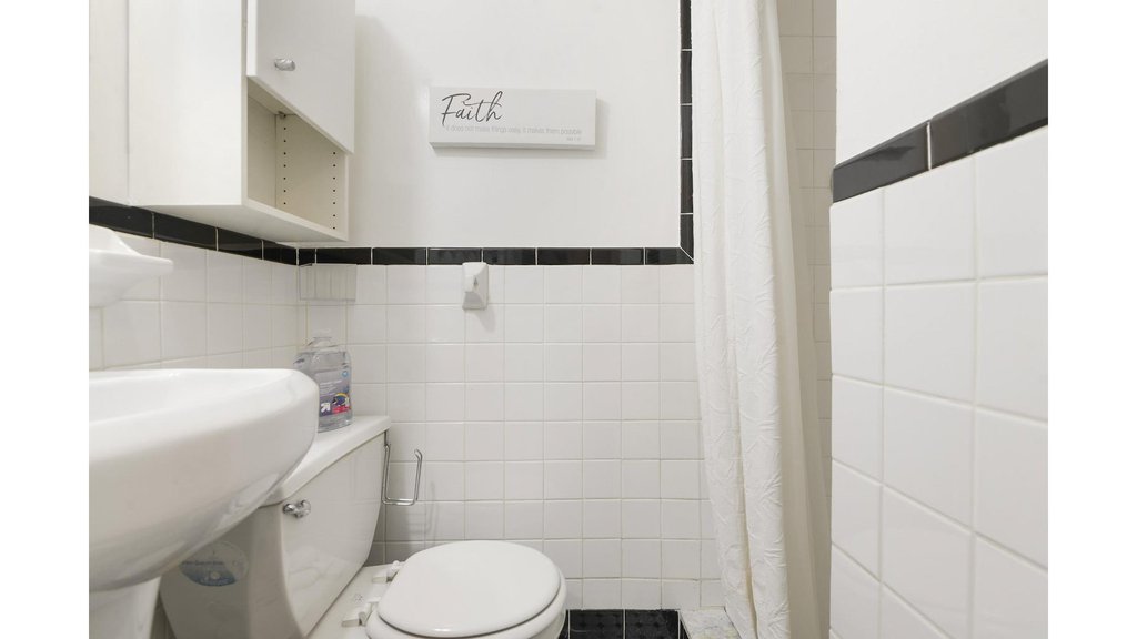 135 East 54th Street, Unit MR3 photo 8