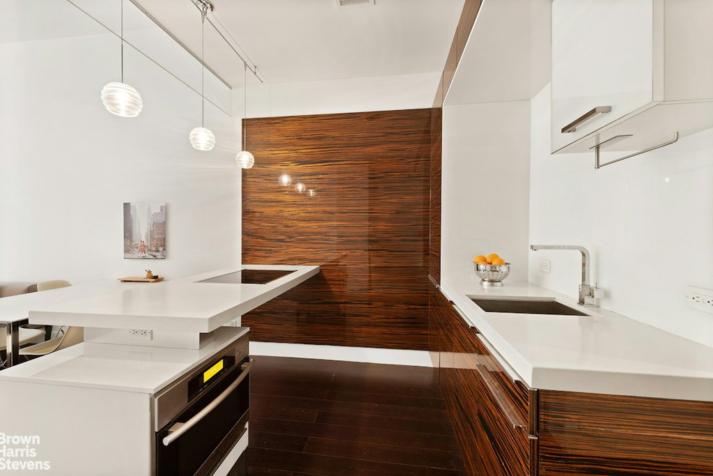 111 Fulton Street, Unit 716 photo 3