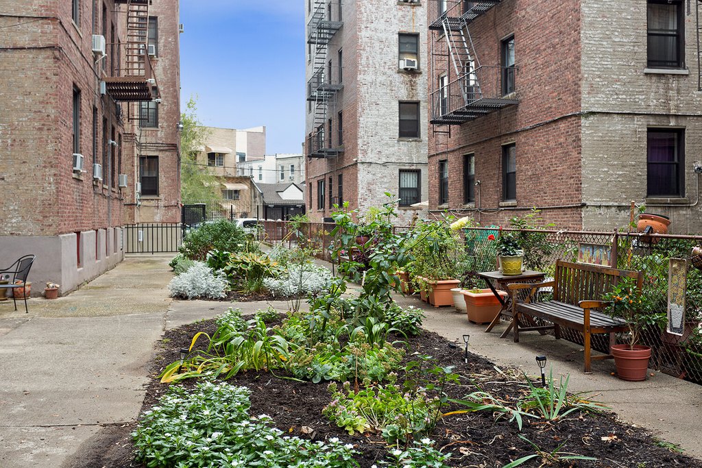657 East 26th Street, Unit 5L photo 6