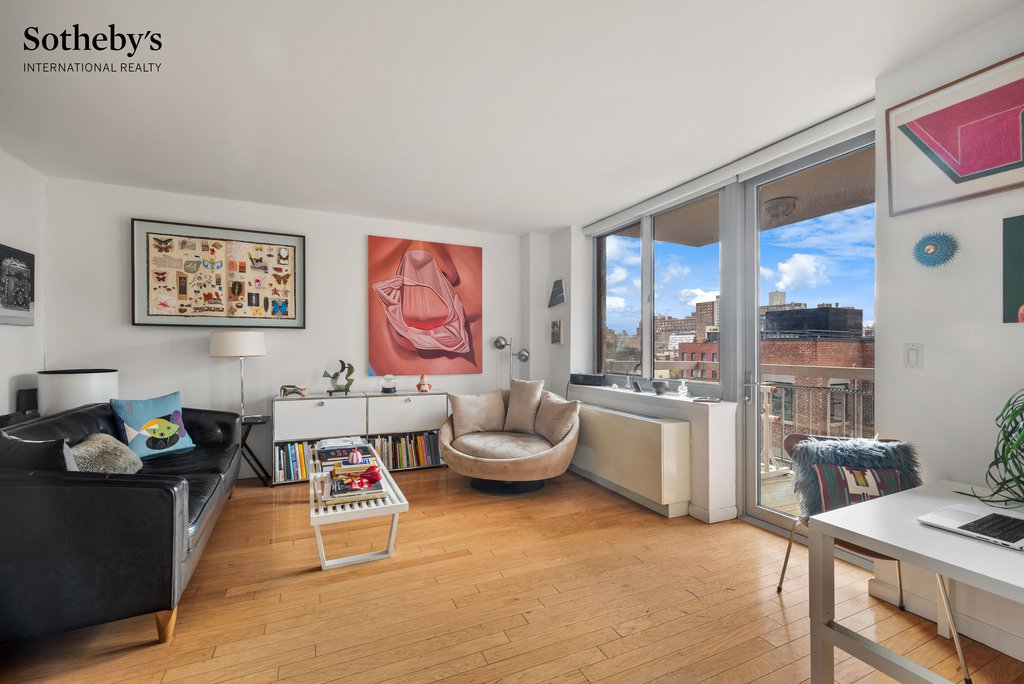 520 West 23rd Street, Unit 9H photo 4