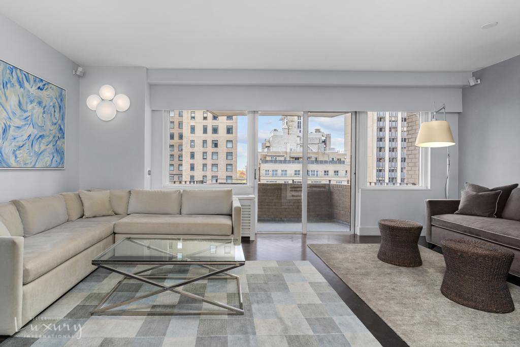 58 West 58th Street, Unit 19A photo 2