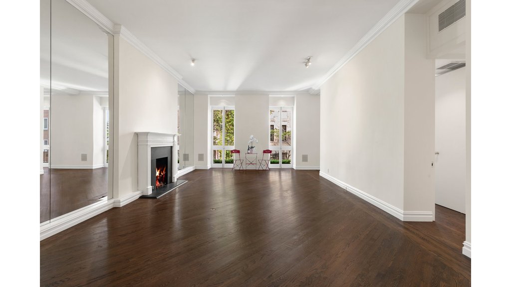 25 East 69th Street, Unit 4B