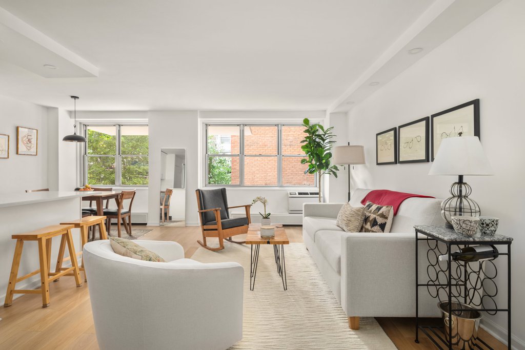 303 West 66th Street, Unit 1DE